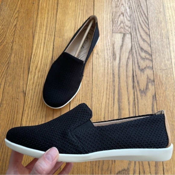 NEW Life Stride Womens Next Level Slip On Sneakers Black Knit Size 8 Wide NWT - Picture 1 of 7
